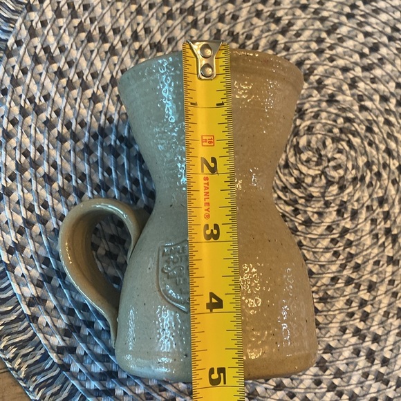 Vintage Handcrafted Ceramic Heart Wax Burner- Blue and Tan - Picture 4 of 4